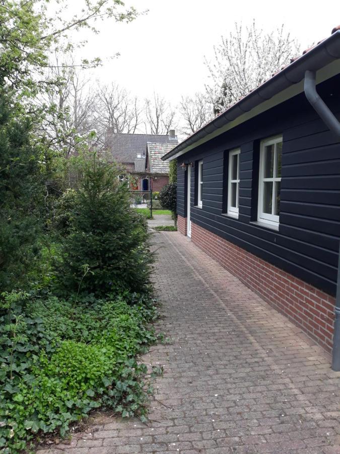 Vakantiehuisje Achter Odiliapeel Exterior photo